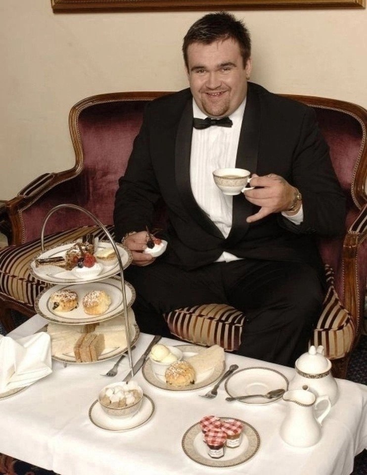 Как растратить целое состояние за восемь лет! 19-летний американец Майкл Кэрролл, который трудился ... - 2