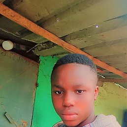 Maxim, 17, 