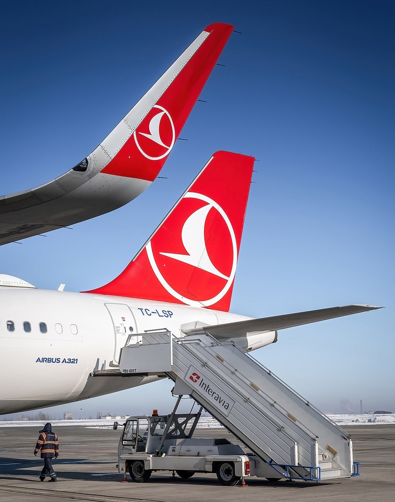  Turkish Airlines     ,      ... - 3