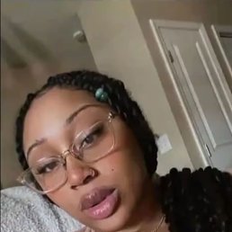Lisa, 29, 