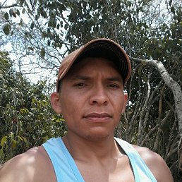 Antonio perdomo, 32, 