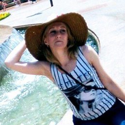 Nadin, 49, 