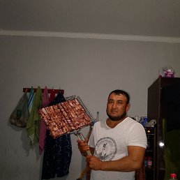 Oxunbek Otabekov, 32, 