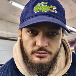 Shohruh, 25, 