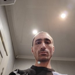 �������, 37 ���, ���������