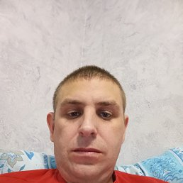 Алексей, 38 лет, Новосибирск Алексей, 38 лет, Новосибирск