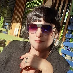 Lav, 43, 