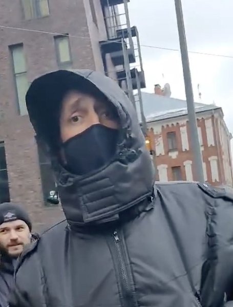 «Не нравится? Пойдём разберёмся!»: застройщик «ЦентрИнвест» угрожают жителем Москвы, сломанной ... - 4