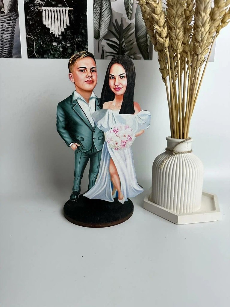 Оригинальный подарок на годовщину — фигурка пары в миниатюре. Она вызывает улыбки, трогает до слёз и ... - 4