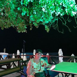 �������, ����, 33 ����