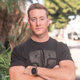 Derrick, 39, 