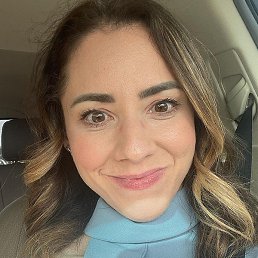 Olivia, , 38 