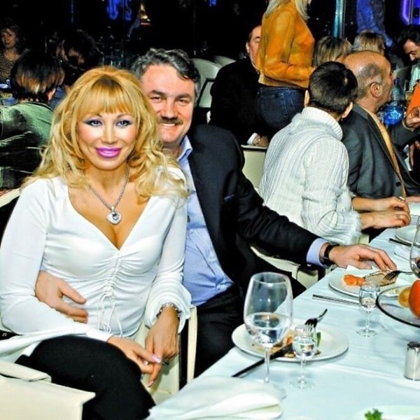 «Вышла замуж» — стало известно, что 61-летняя певица Маша Распутина вышла замуж за 70-летнего ... - 2