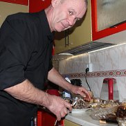 ϸ, 51 , 