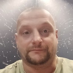 Andrs, , 42 