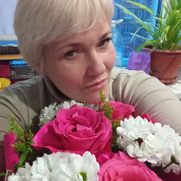 Елена, 43, Москва