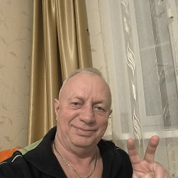 ��������, 61 ���, �����-���������