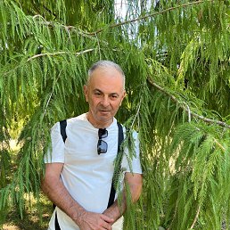 Wlad, 59, 