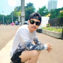 Ricky, 26, 