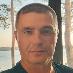 Denis, , 41 