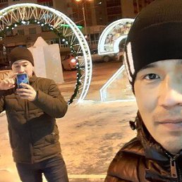 Sherzod, 29, 