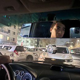 Farrux, 25, 