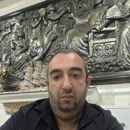 Albert, 29, 