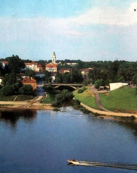 , 1984 . - 4