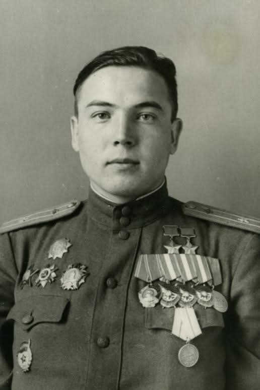 ГЕРОИ СТАЛИНСКОЙ ЭПОХИ.9 июня 1922 года родился Муса Гайсинович Гареев — выдающийся советский ...