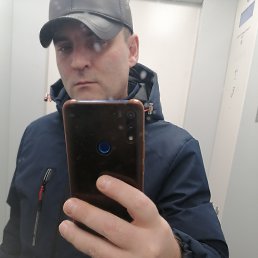 Dmitriy, 41, 