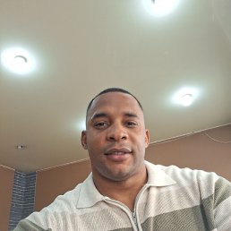 ���� Adriel, �����-���������, 34 ���� - ��������� 30 ������� 2026