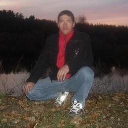 Alex, 37, 
