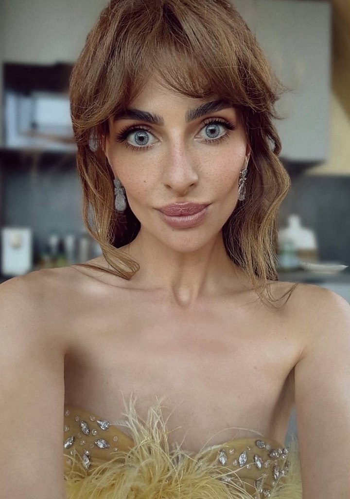 Чрезмерная худоба Екатерины Варнавы на новых фото встревожила фанатов. Недавно под новыми ...