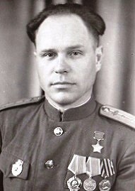 Кондрашин Иван Павлович.Командир танка 89-й Тильзитской танковой бригады 1-го Инстербургского ...