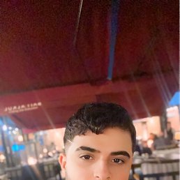 Ameer, 33, 