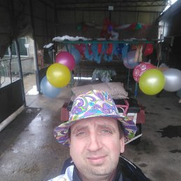 Oleg, 40, -