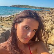 Vika, 37 , -