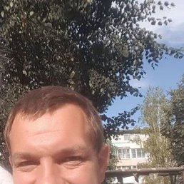 Alex, 53, 