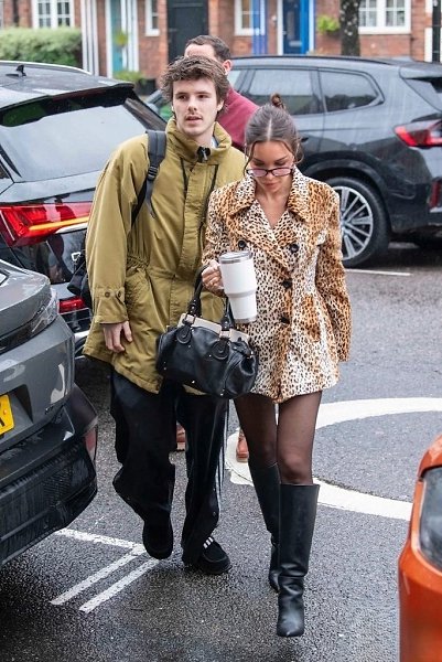 #Paparazzi - 4