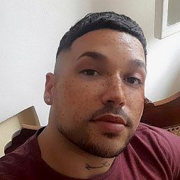 Yosmel, 24, 