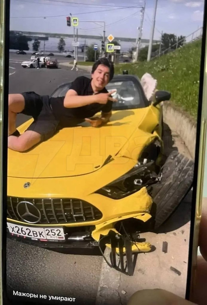 ������ �� Mercedes, ����������� ��� � ������ ���������, ������ ���� ��� ��� ���� �����.������ ������ ... - 2