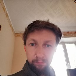 Andreas, 40, 