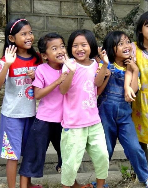 Как в Таиланде воспитывают послушных детей: от буддизма до мягких запретов.Российская тревел-блогер ... - 2