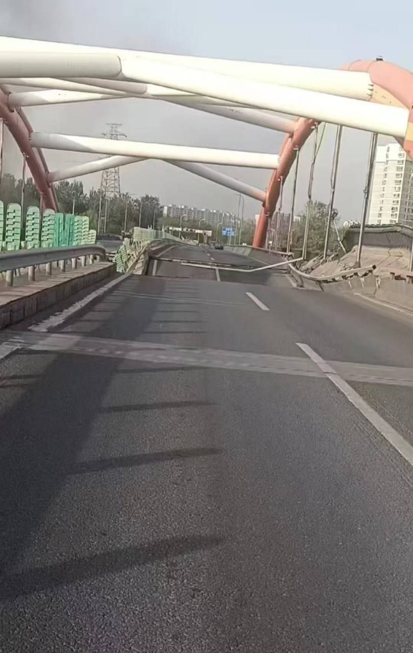 23.04.2025. , .   -  , ,    .