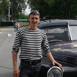 Evgeny, 41, 