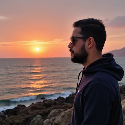 Housseyn, 33, 