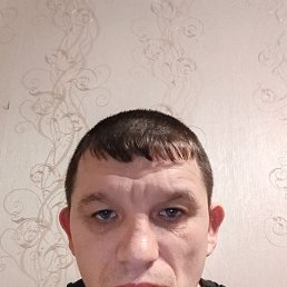 ALEKSANDR, 39 , 