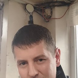 Pavel, 37, 