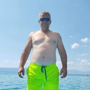Oliver, 39 , 