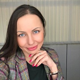 Eva Ershova, 37, 